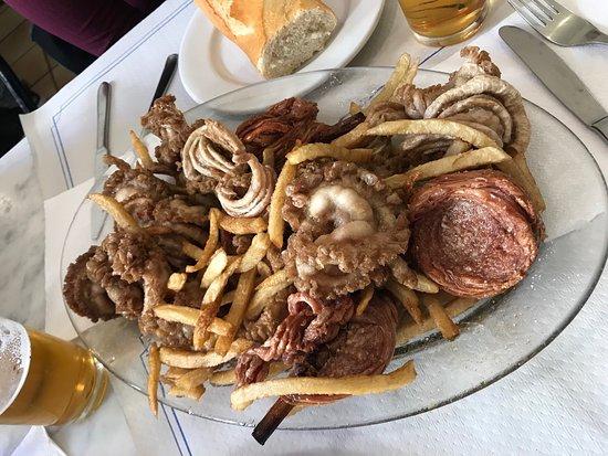 Freiduria de Gallinejas Embajadores